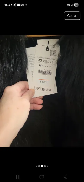 Abrigo largo Zara con cuello de pelo