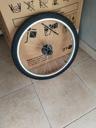 Rueda Trasera Bicicleta 24x1.95.perfecto estado!