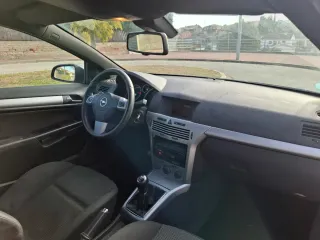 Opel Astra GTC 1.8 140 CV SPORT