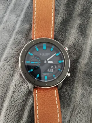 Reloj  muy divertido  Marrón y Plateado