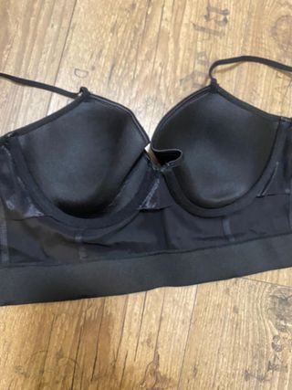 Top satén negro H&M