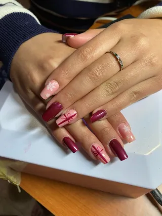 Manicura semipermanente y gel