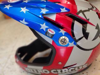 Bicicleta BMX Sunday Forecaster 2024 y casco Bell