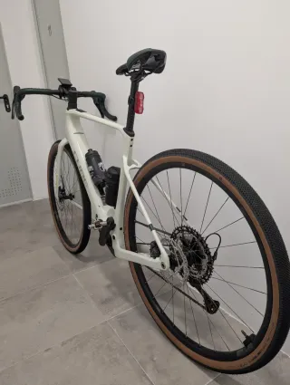 Cube Nuroad Hybrid C:62