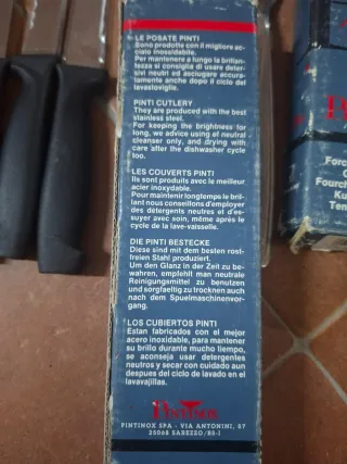 Set coltelli, forchette e cucchiai