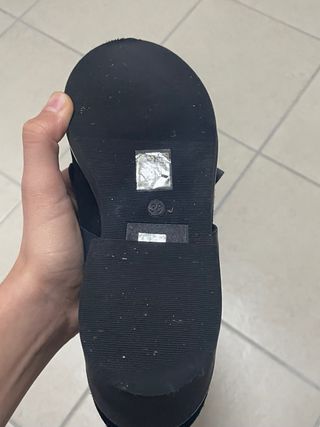 Stivaletti neri in pelle n.38