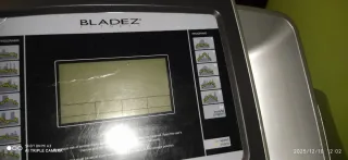 Cinta de Correr BH TR101 Bladez