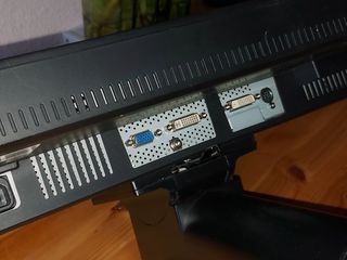 Monitor NEC MultiSync LCD 2090UXi 20 pulgadas