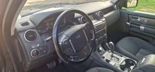 Land Rover Discovery 2012