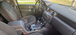 Land Rover Discovery 2012