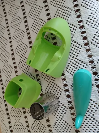 Grattugia Tupperware Verde e Turchese