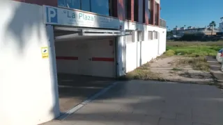 Se alquila garaje para moto / zona tranquila