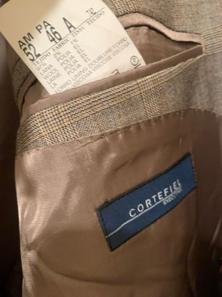 Traje de chaqueta beige talla 52