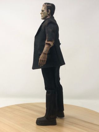 Figura Custom escala 1/6 Frankenstein de 1935