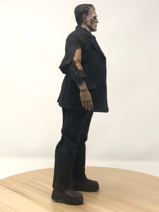 Figura Custom escala 1/6 Frankenstein de 1935