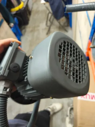 2 Motores Eléctricos