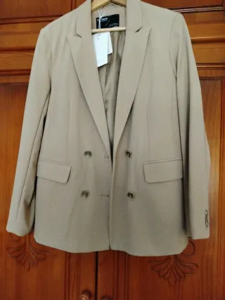 Chaqueta americana Pull&Bear beige Talla l