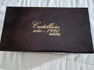 Zapatos Castellanos Ante Marrón Chocolate