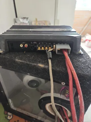 Caja de Sonido Kenwood