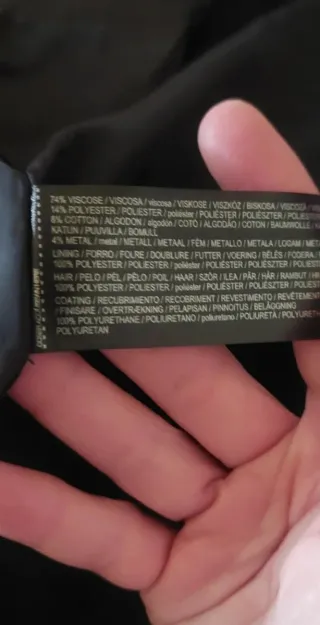 Abrigo efecto piel con pelo