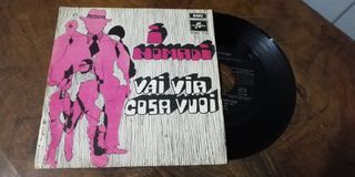 I Nomadi Vai Via Cosa Vuoi 45 EP Vinile