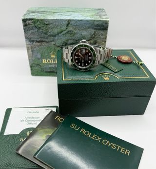 Rolex Submariner Kermit 16610LV NOS