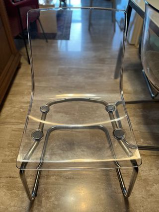 Mesa comedor moderna y 4 sillas IKEA