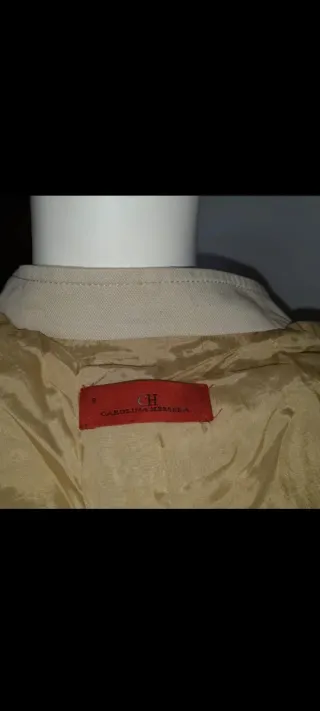 Chaqueta Carolina Herrera Beige Talla M
