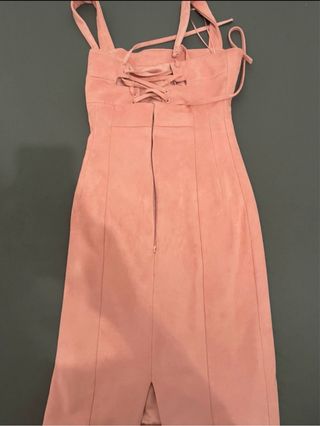 Vestido rosa de tirantes