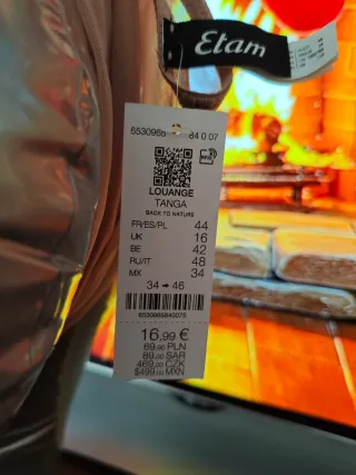 Conjunto lencería Etam bordado