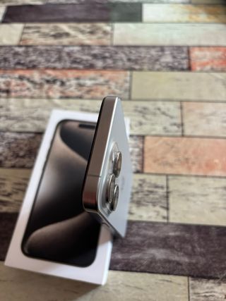 iPhone 15 Pro 128GB 90%