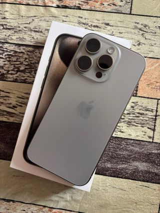 iPhone 15 Pro 128GB 90%