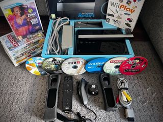 Consola Wii con Caja, accesorios 8 Juegos y más.