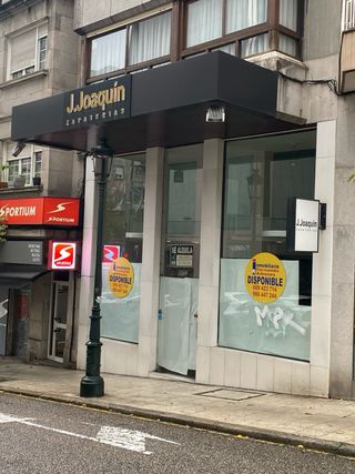 SE ALQUILA o VENDE LOCAL C/ECUADOR PB CORTE INGLES