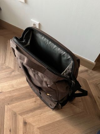 Mochila Case Logic para fotografía gris