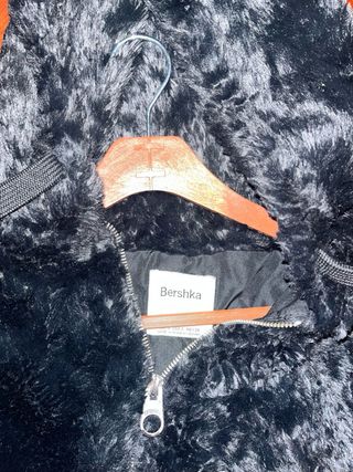 chaqueta-abrigo pelo con capucha