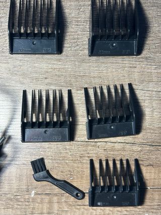 Tagliacapelli e barba GAMA con accessori