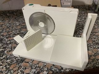 Cortadora KRUPS fiambres y quesos