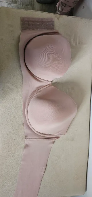 Blusas, mono, sujetadores