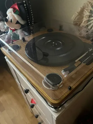 Tocadiscos Inves RP 103B