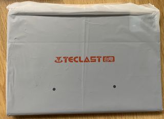 Teclast T70 14”Android + cable + teclado