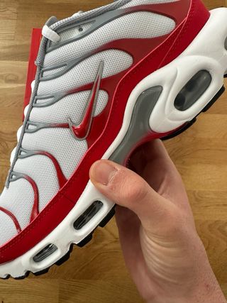 Nike Air Max Plus Tn “University Red”
