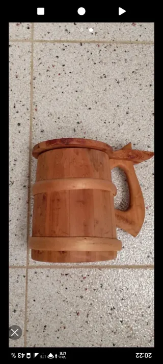 Jarra de cerveza de madera vintage