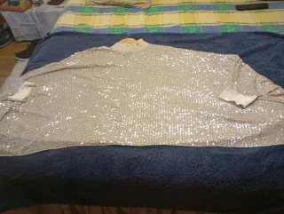 Blusa nueva  fiesta lentejuelas beige/plata