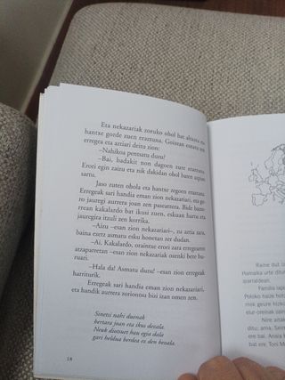 Munduari itzulia 18 ipuinetan