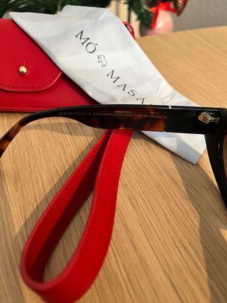 Gafas de sol Mó Masai negras. MÓ ADANNA SUN