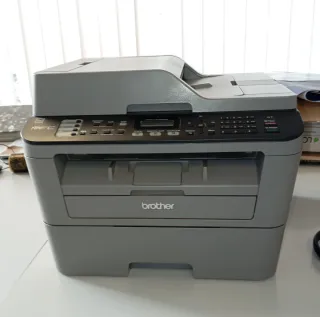 Impresora Brother MFC-L2700DW + 2 tóner