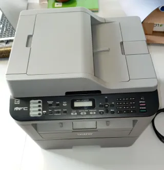 Impresora Brother MFC-L2700DW + 2 tóner