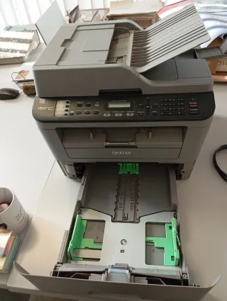 Impresora Brother MFC-L2700DW + 2 tóner