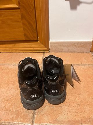 Zapatillas Asics Gel Talla 42 Nuevas